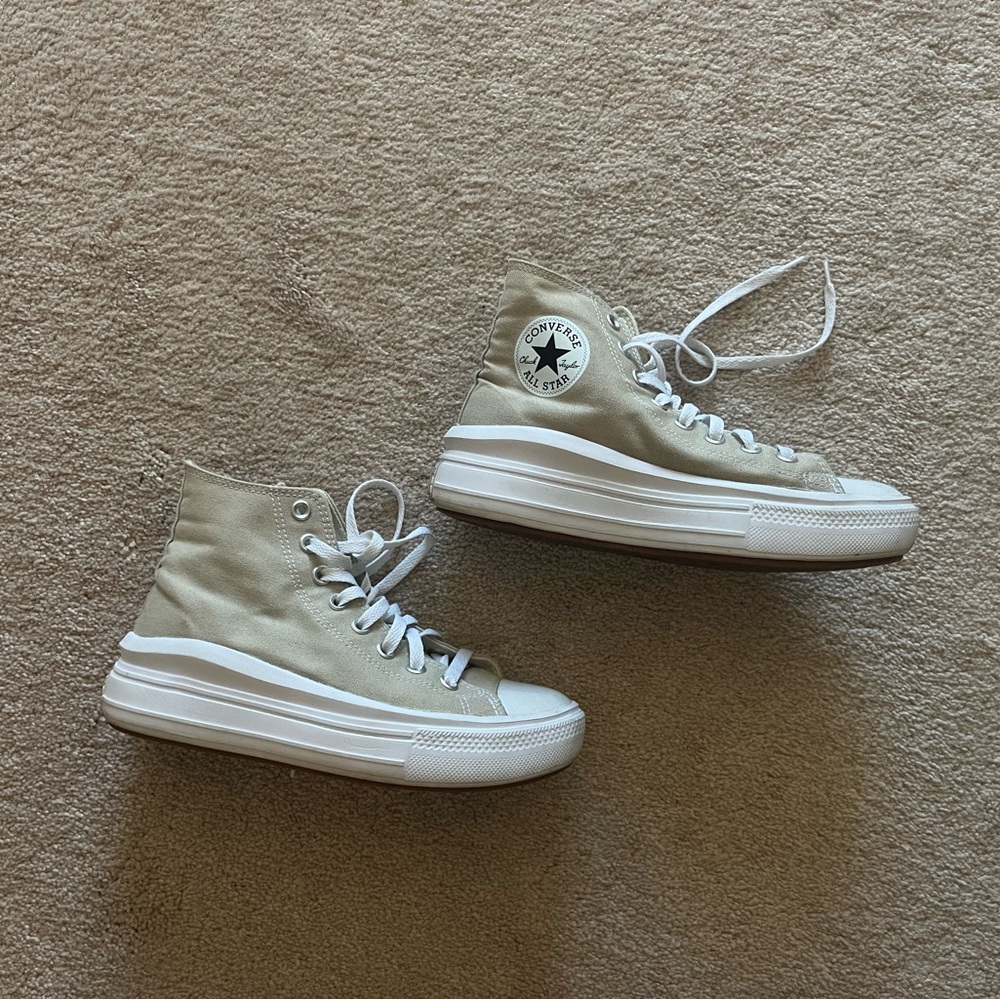 Converse move high tops platform size 8